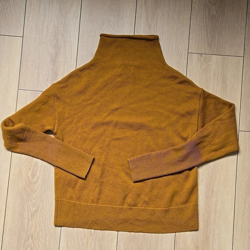 ARITZIA WILFRED CYPRIE WOOL TURTLENECK SWEATER size XS - Picture 7 of 8